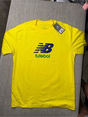 New Balance Futebol Soccer T-Shirt Lemon Zest Yellow Men’s M NWT